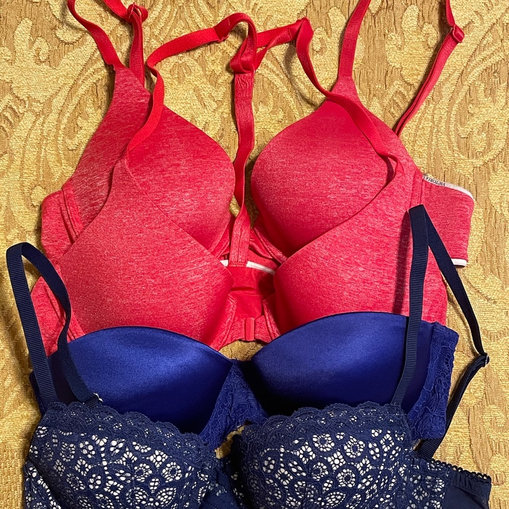 Victoria’s Secret 32B Bra Bundle